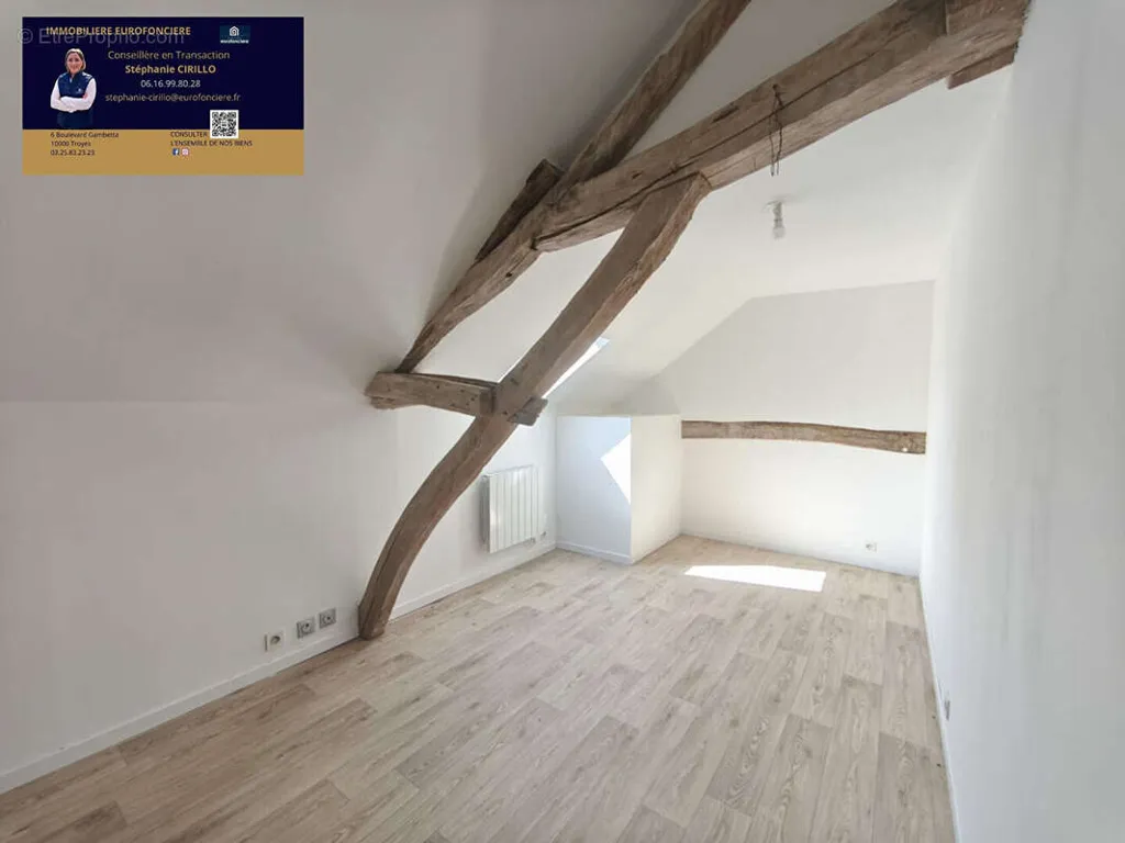 Maison 6 pièces à Aubeterre