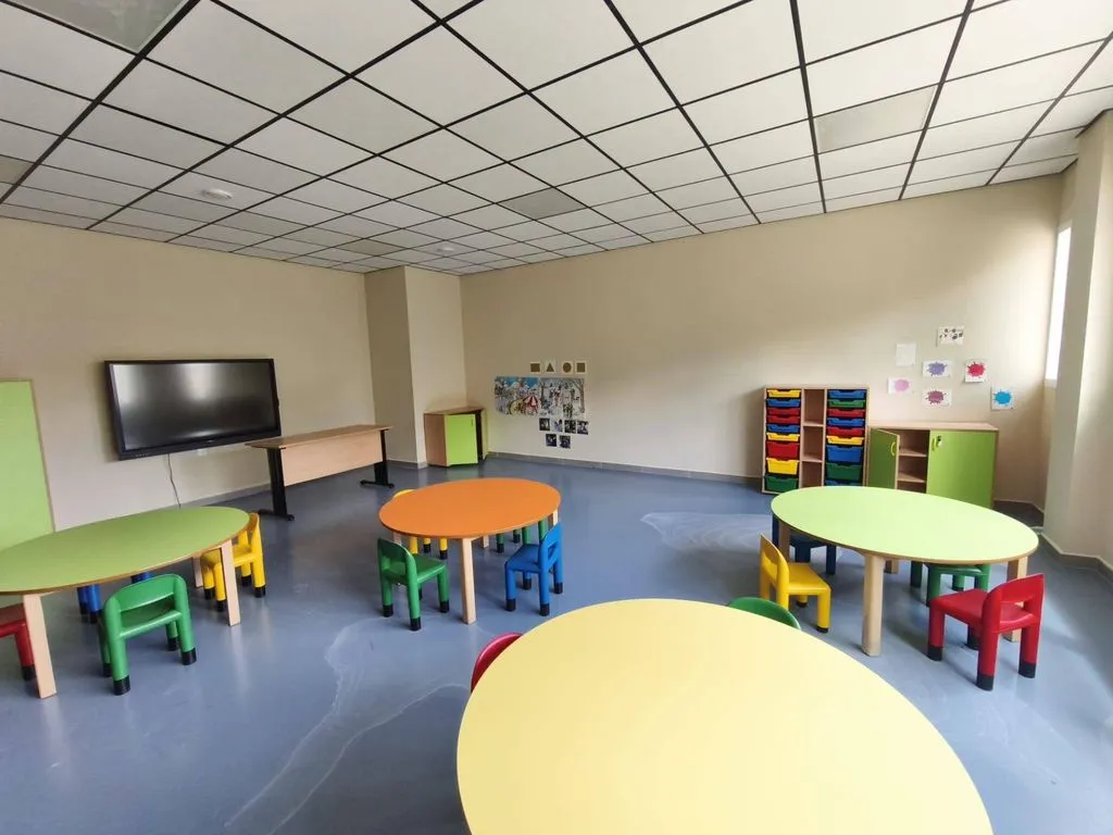 Toad - Educational Centre with Development Potential in Archidona