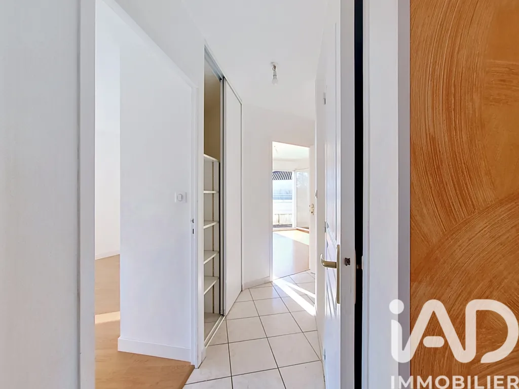 Entrée - Appartement T6/T7 avec Balcon Panoramique à Vertou