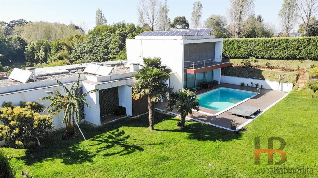Õhuvaade - Isolated Villa with Heated Pool in Vila Nova de Gaia