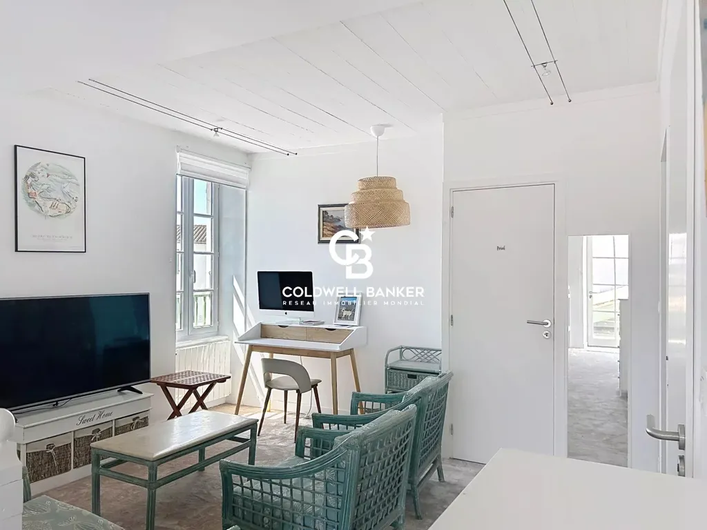 Elutuba - Charming House with Sea View near Ocean