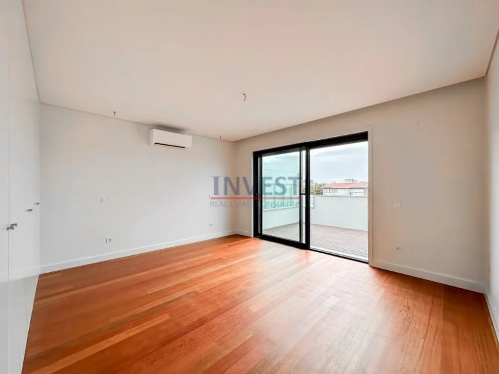 Toad - Luxury Penthouse with Sea View in Matosinhos