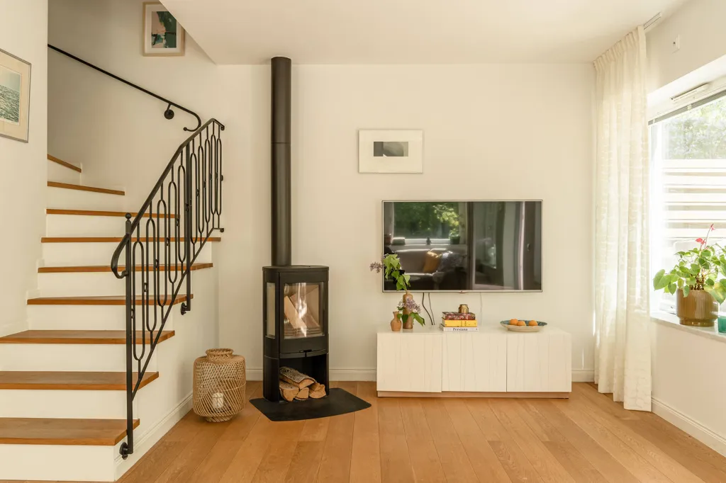 Séjour - Townhouse with Garden in Mälarhöjden