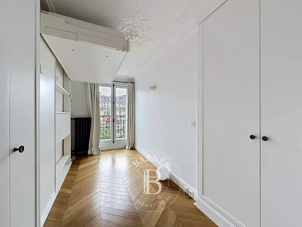 Ingresso - Luxury Apartment with Balcony in Paris 7th