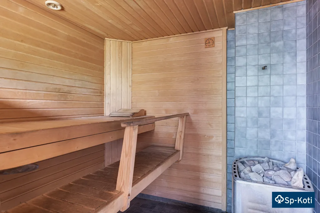 Stanze - Historic Timber House with Garden in Imatra