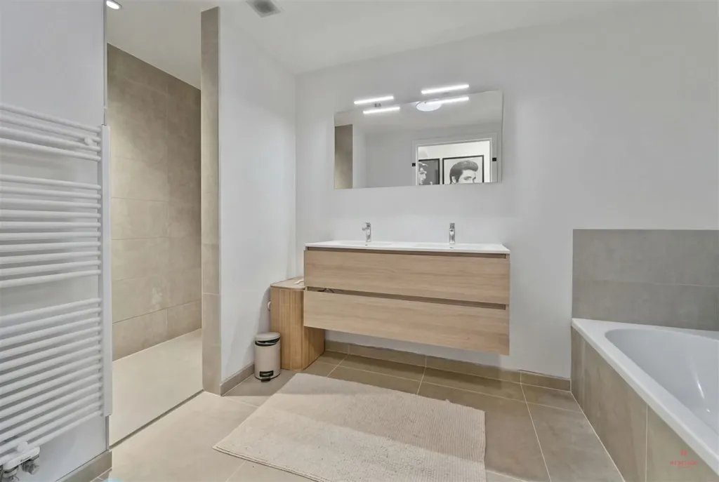 Bathrooms - Newly Built Apartment with Terrace in Harelbeke