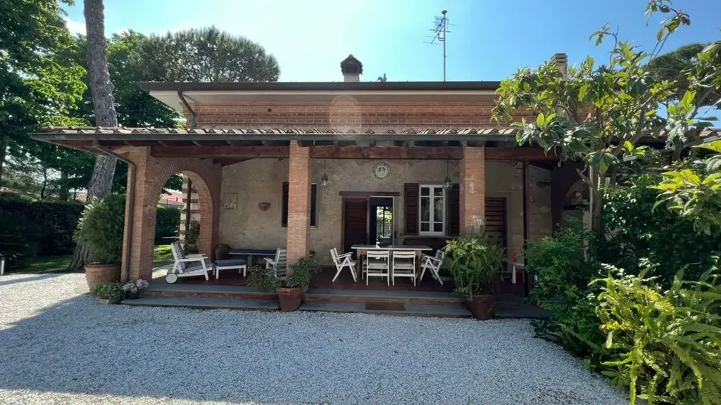 Terrasse - Villa with Garden in Forte Dei Marmi