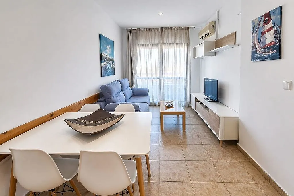 Sala da pranzo - 1-Bed Apartment with Pool on Avenida Del Decano