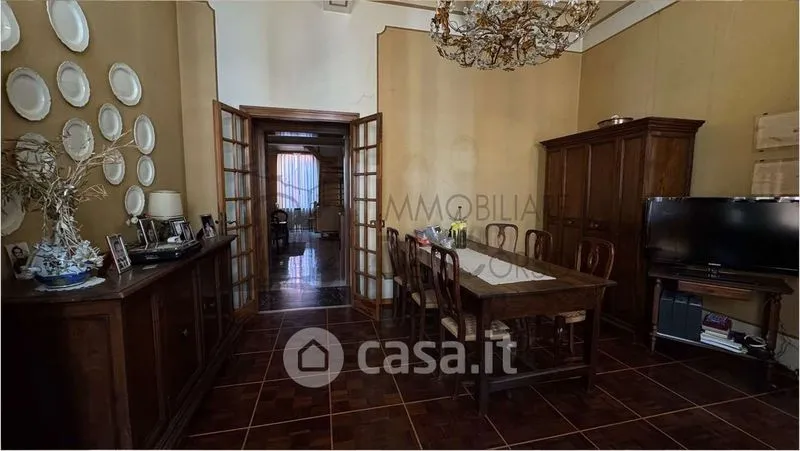 Salle à manger - Charming Penthouse with Ascender in Modena
