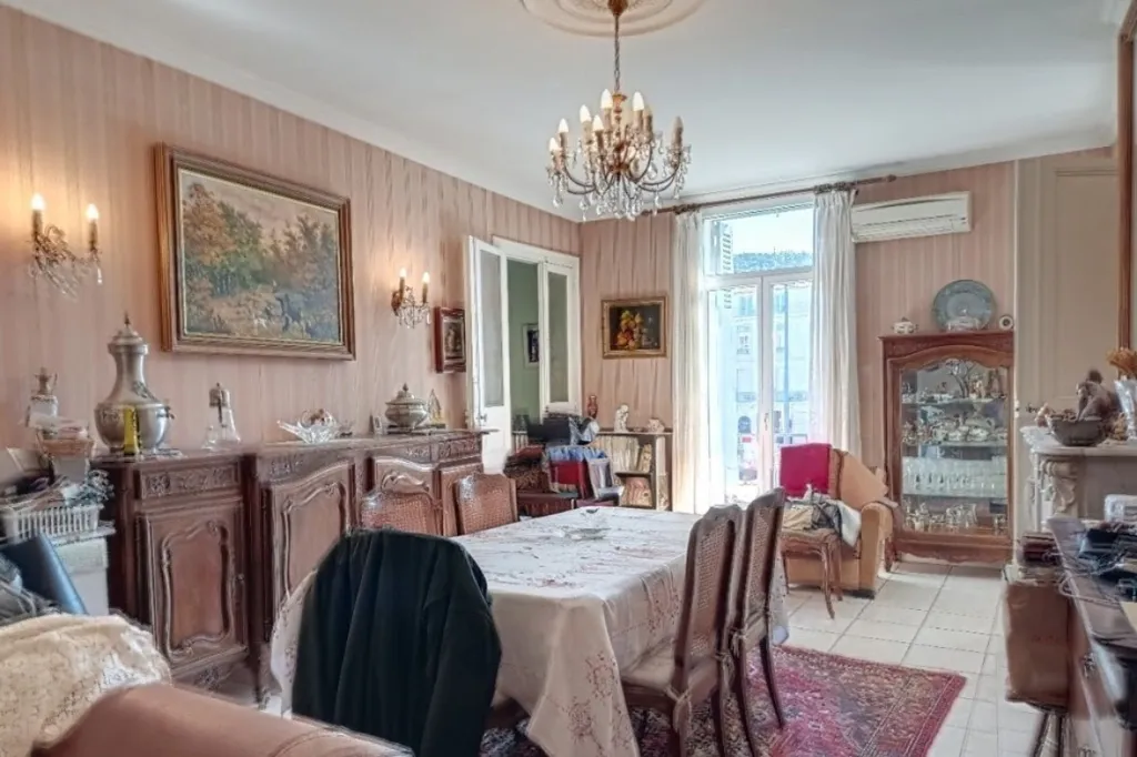 Salle à manger - Appartement de 6 Pièces sur Quai à Sète
