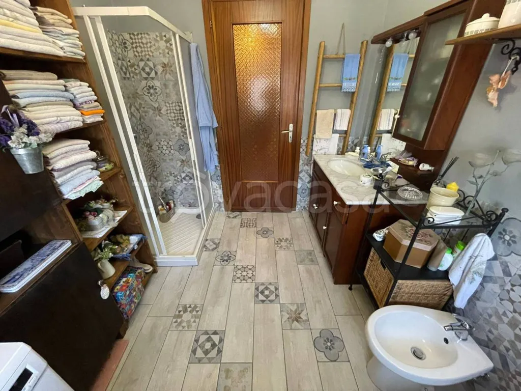 Vannitoad - Rustic Villa with Private Garden in Chivasso