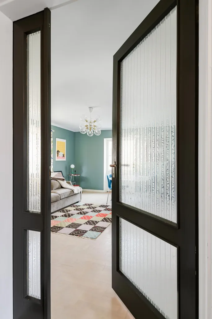 hallway_entrance