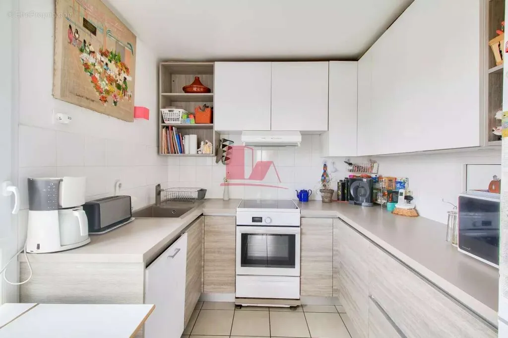 Cuisine - Appartement 5 Pièces avec Balcon à Vanves
