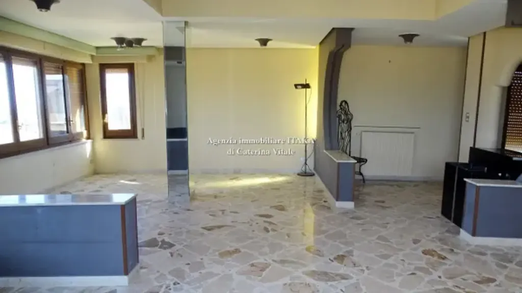 Séjour - Penthouse with Gulf View in Villabate