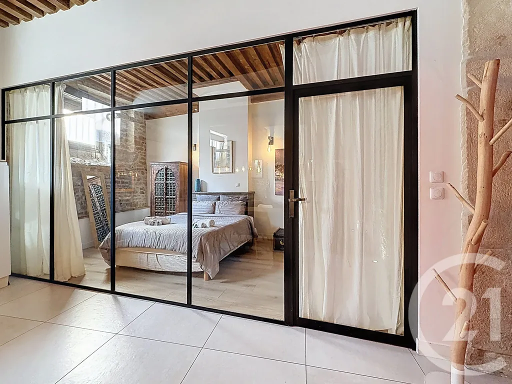 Chambres - Appartement Rénové par Architecte avec Jardin à Lyon 2e