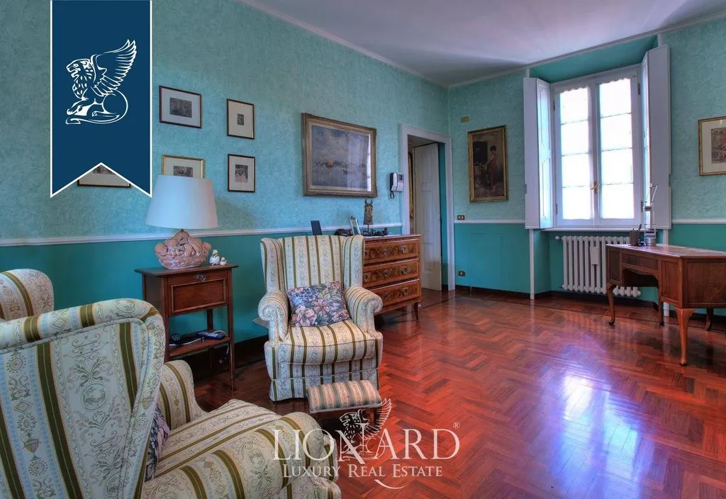 Elutuba - Historical Villa with Park in Albese Con Cassano
