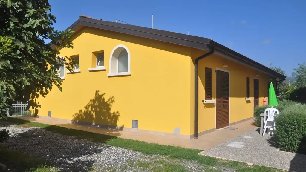 Välivaade - Residential Complex with Orchard in Rosignano Marittimo
