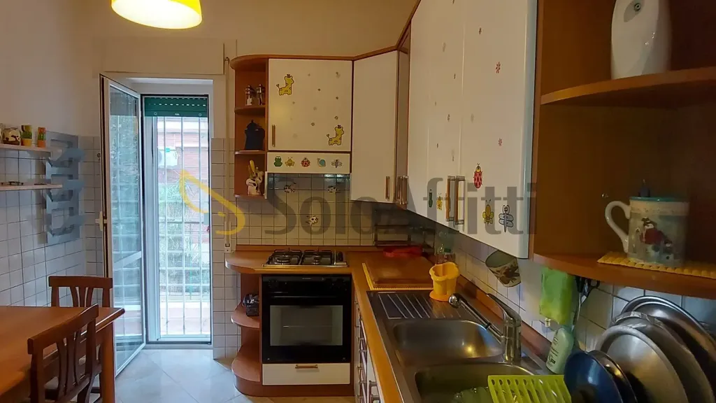 Cucina - Spacious Trilocale with Outdoor Space in Ladispoli