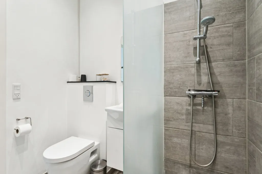 Bagni - Ready-to-Move-In Flat with Modern Kitchen in Randers
