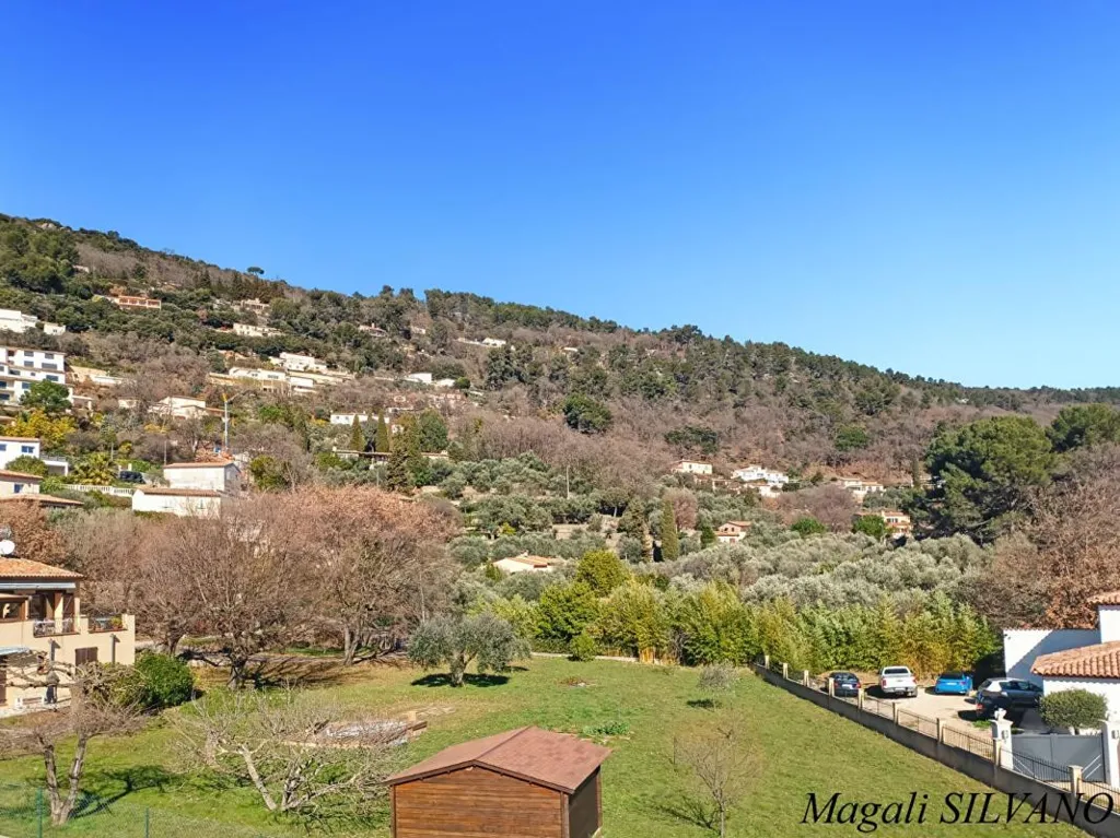 Aed - Recent Villa with Pool Near Spéracèdes