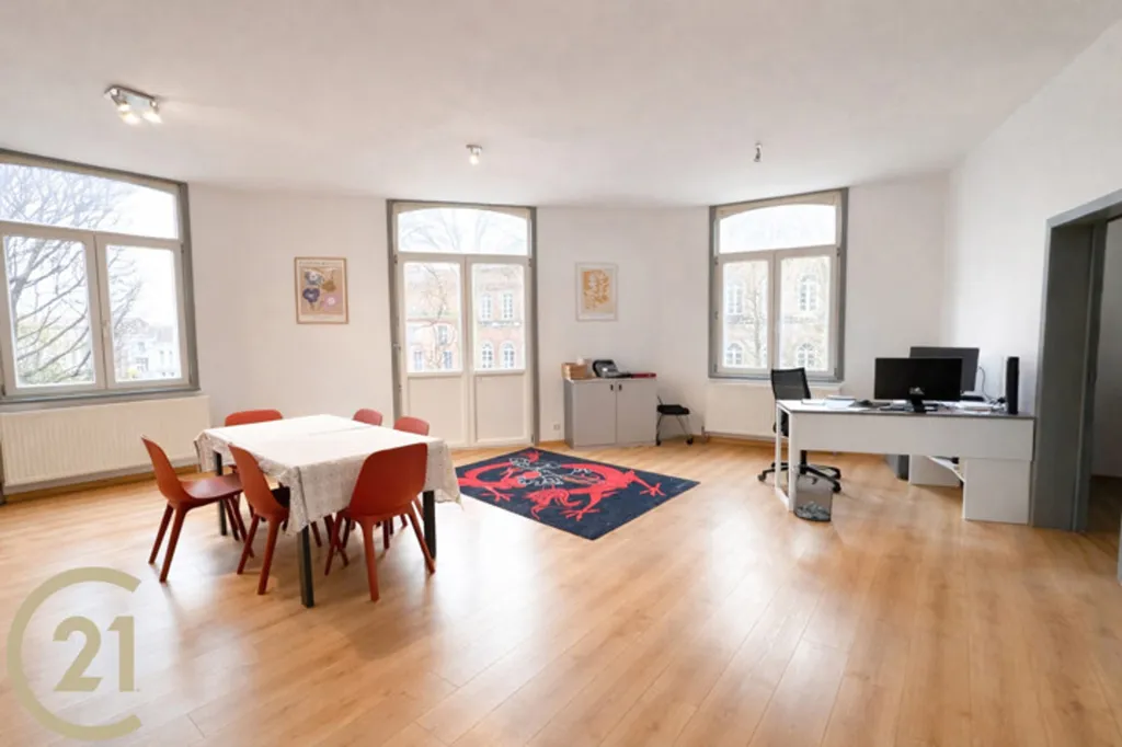 Söögituba - Investment Property with Commercial Space in Tournai