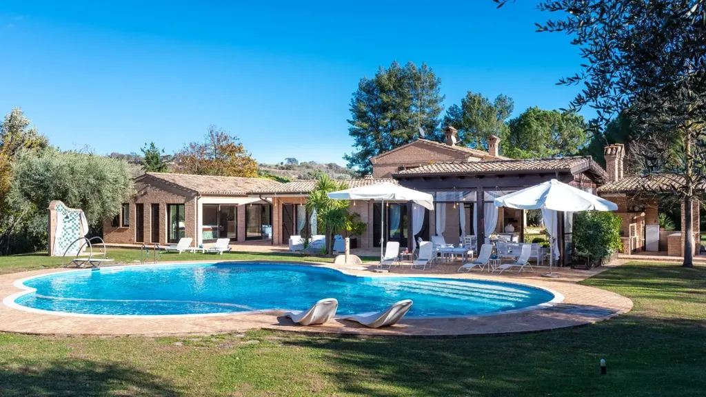 pool_area