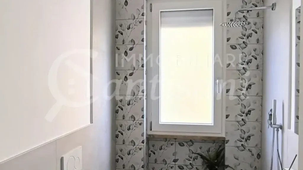 Bathrooms - Rearranged Apartment with Balcony in Florence