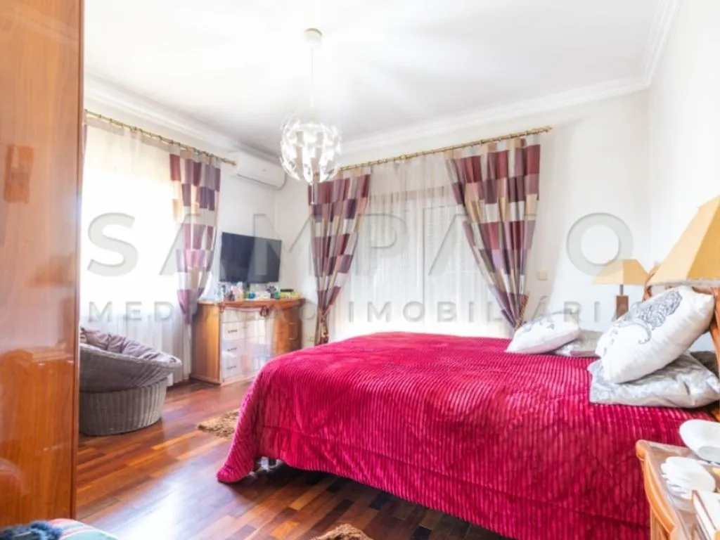 Magamistoad - Luxury House with River View in Gondomar
