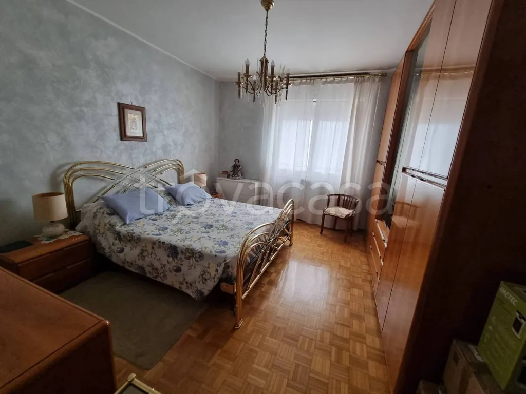 Bedrooms - Penthouse Apartment with Balcony in Grugliasco