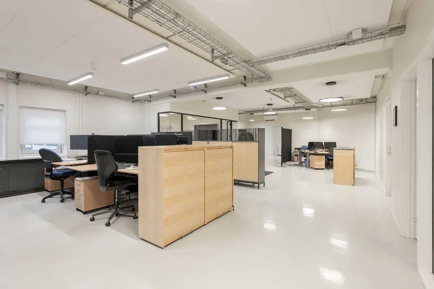 Bureau - Modern Office with Facilities in Albertslund