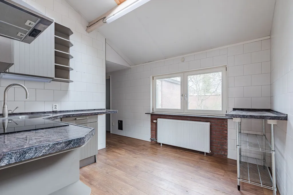 Kitchen - 5-room house in Cuijk