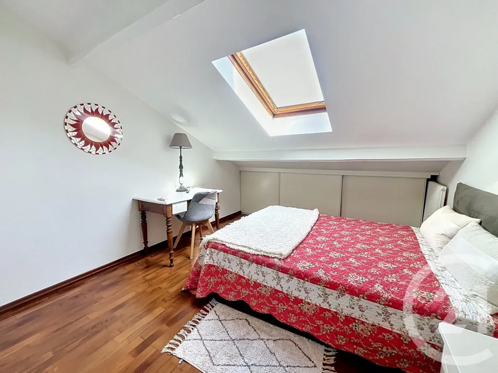 Chambres - Maison Charmante avec Jardin à Riom