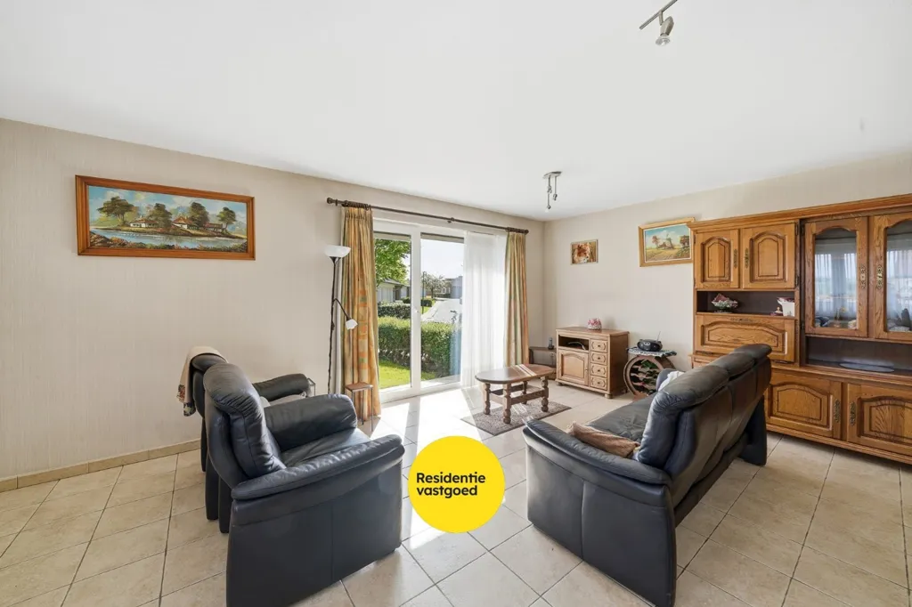 Elutuba - Ground Floor Apartment with Garden in Oudenburg Centre