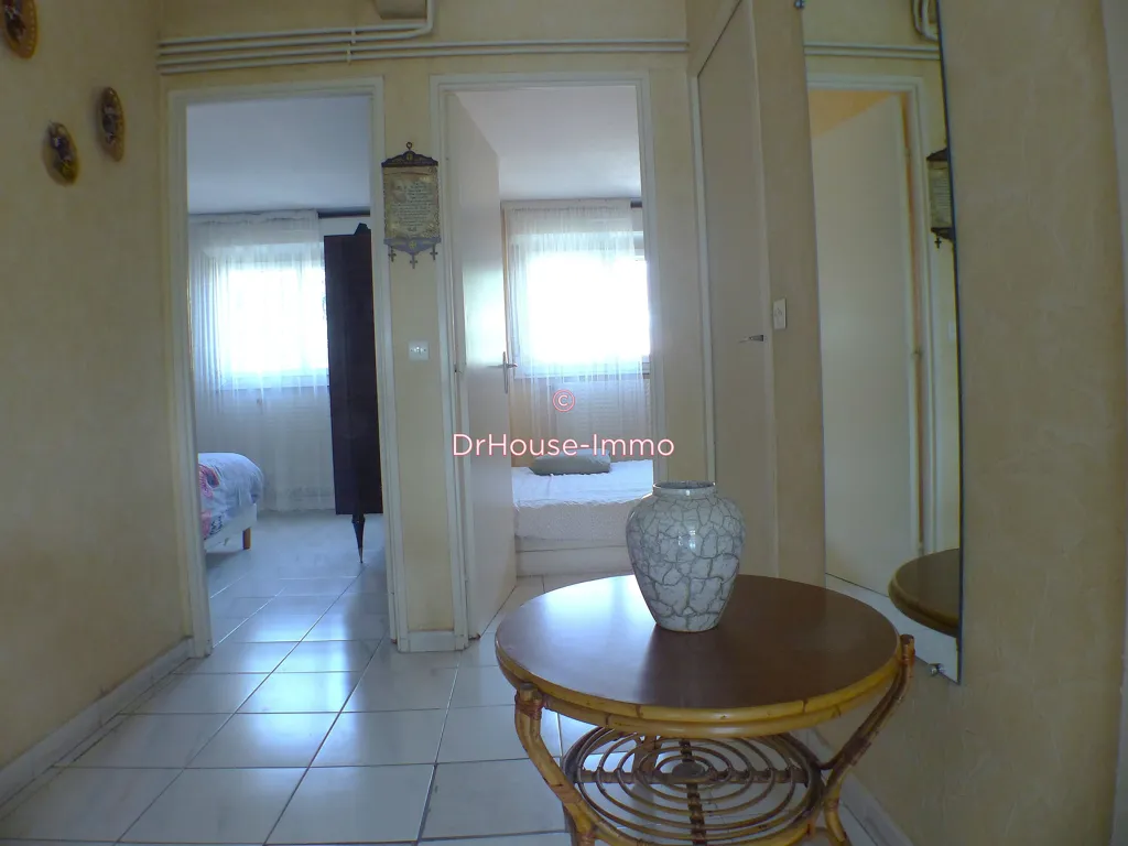 hallway_entrance