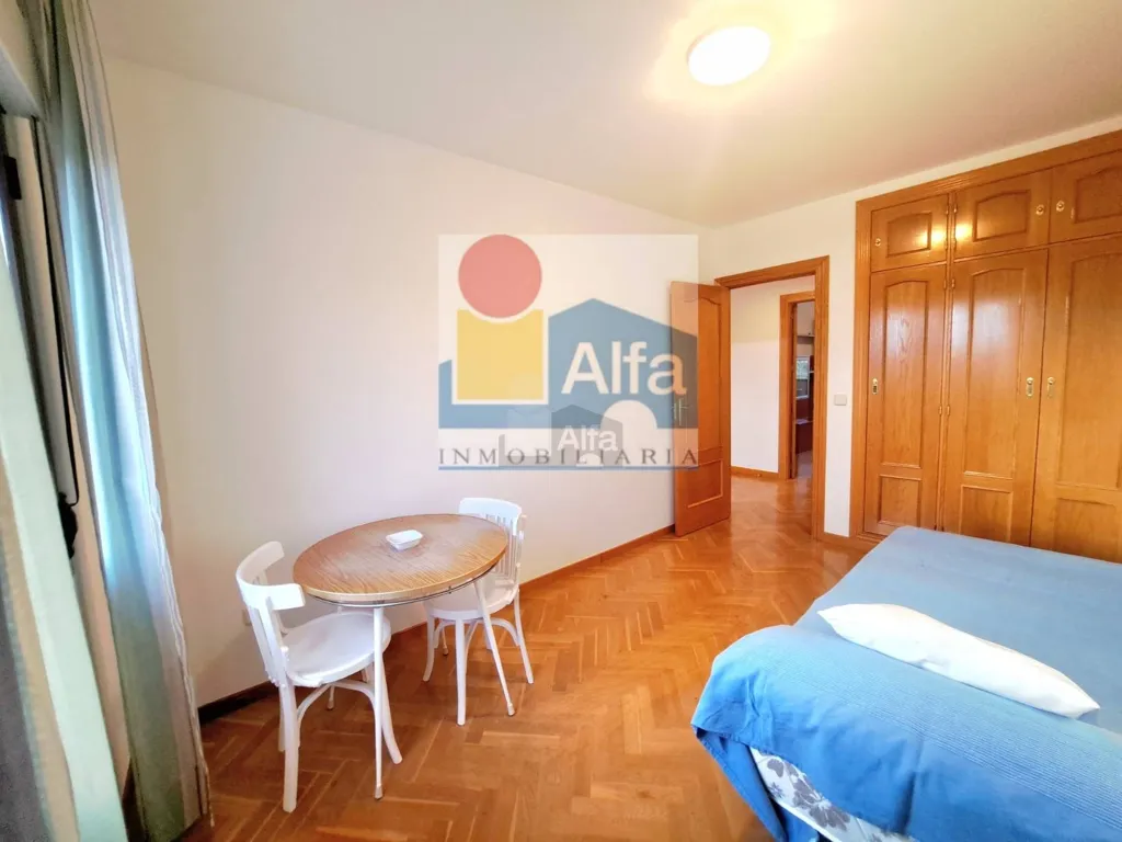 Magamistoad - Apartment with Garage in Rural Area, Madrona