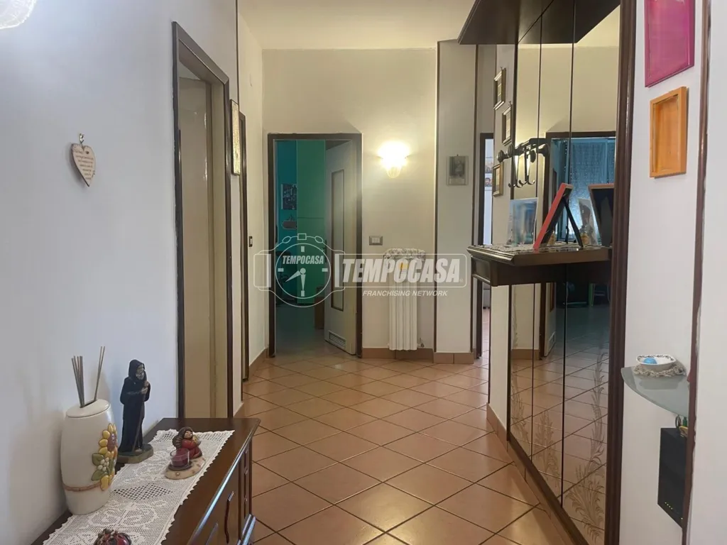 Entrée - Apartment with Balcony in Modena