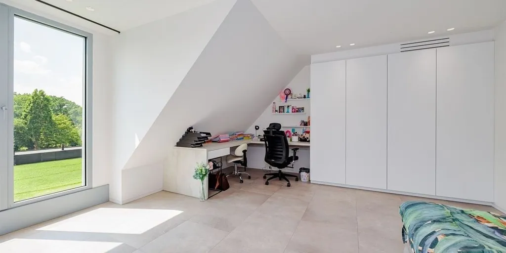 Bedrooms - Mixed-Use Building with Showroom in Borsbeek