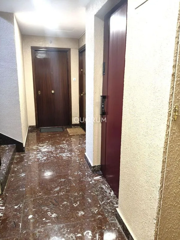 hallway_entrance