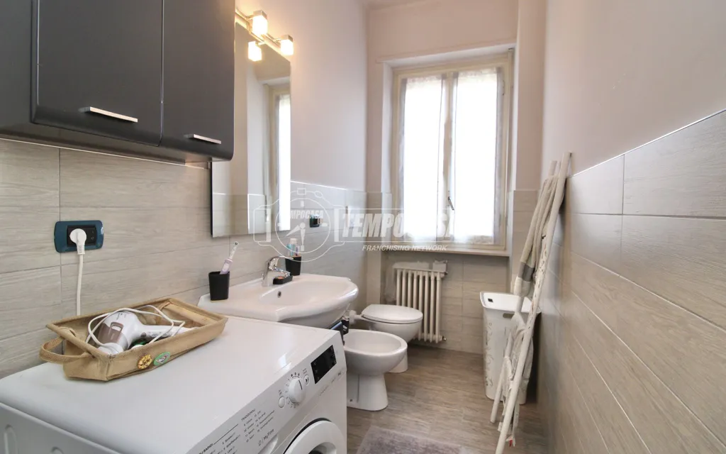Vannitoad - Spacious Apartment with Balcony in Mondovì
