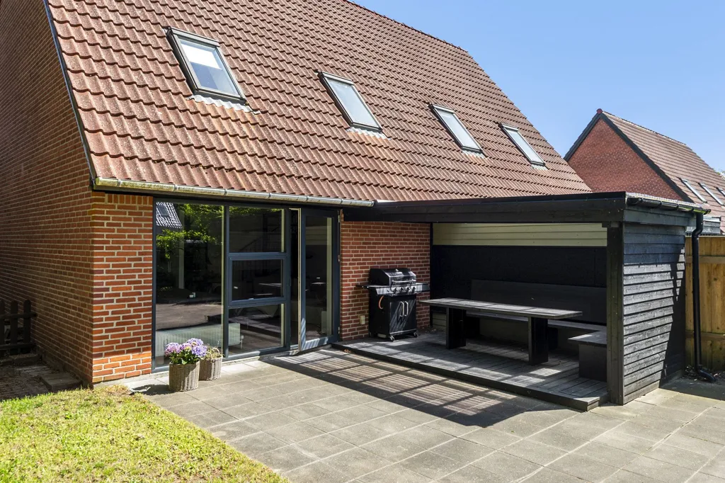 Terrasse - Apartment with Terrace in Esbjerg N