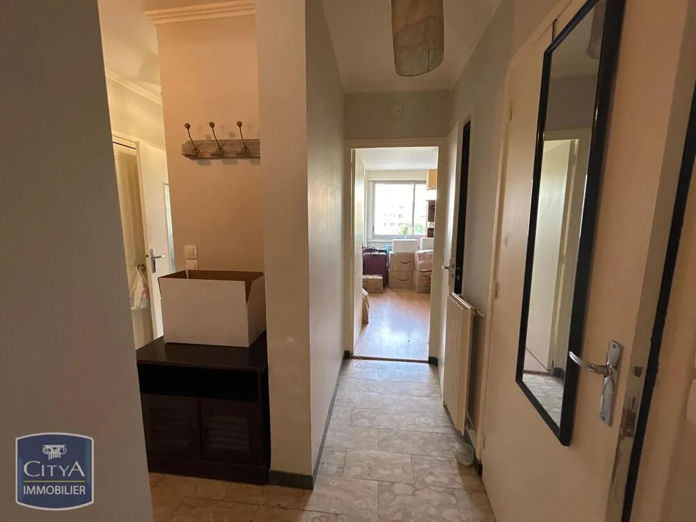 Entrée - Appartement 4 pièces avec balcon à Lyon
