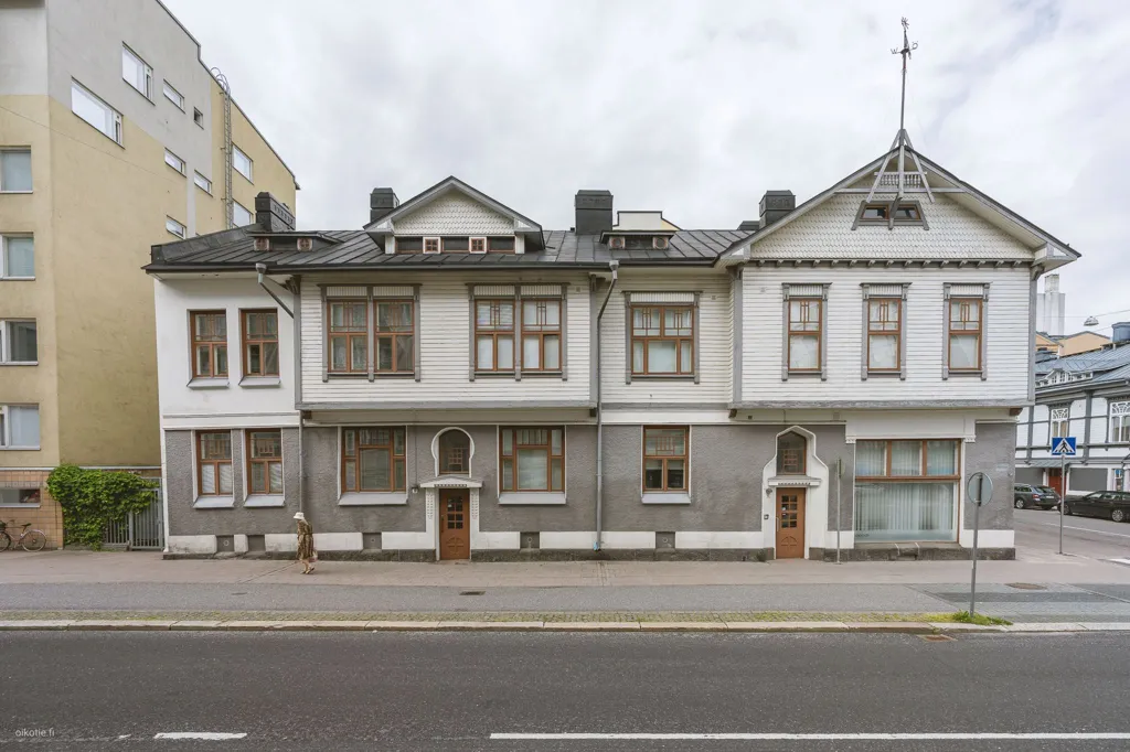 Välivaade - Spacious Flat with Balcony in Turku City Centre
