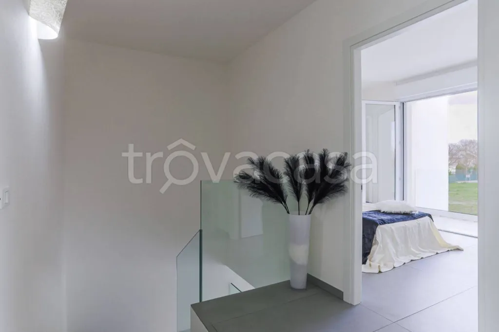 Entrée - New Terraced Villa with Balcony in Copparo