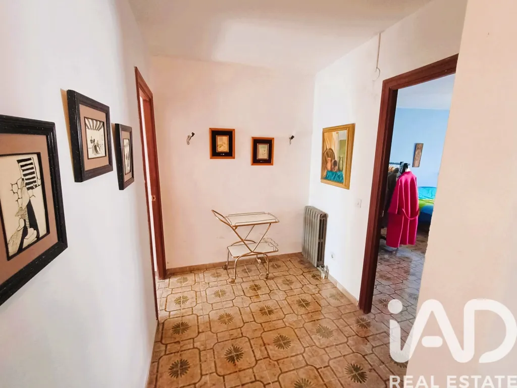 Esik - Chalet with Pool and Garage in Sariegos