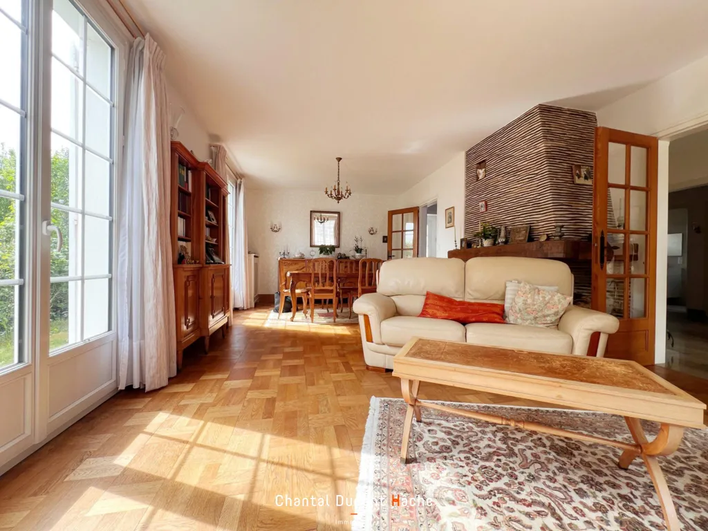 Elutuba - Traditional House with Garden in Chartres Agglomeration