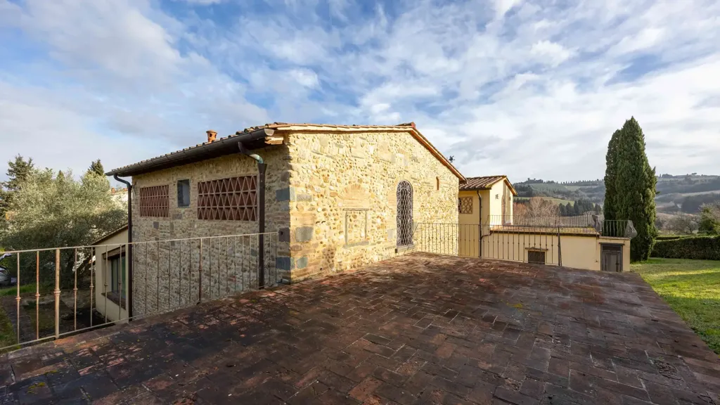 Exterior - Rustic Complex with Garden in Montespertoli
