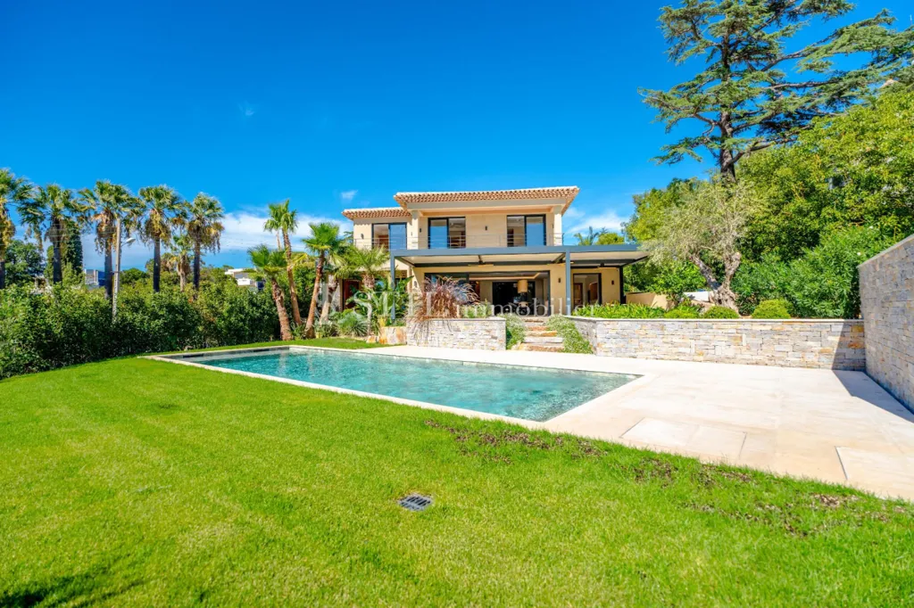 Jardin - Villa Neuve avec Vue Mer à Sainte-Maxime