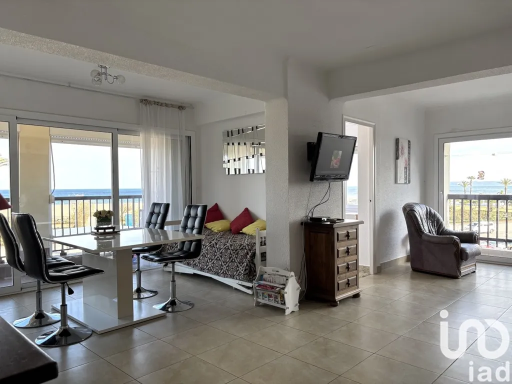 Salle à manger - Seafront Apartment with Terrace in Empuriabrava