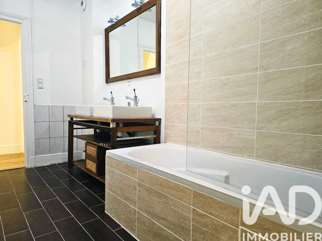 Vannitoad - Characterful Flat with Parking in Limoges