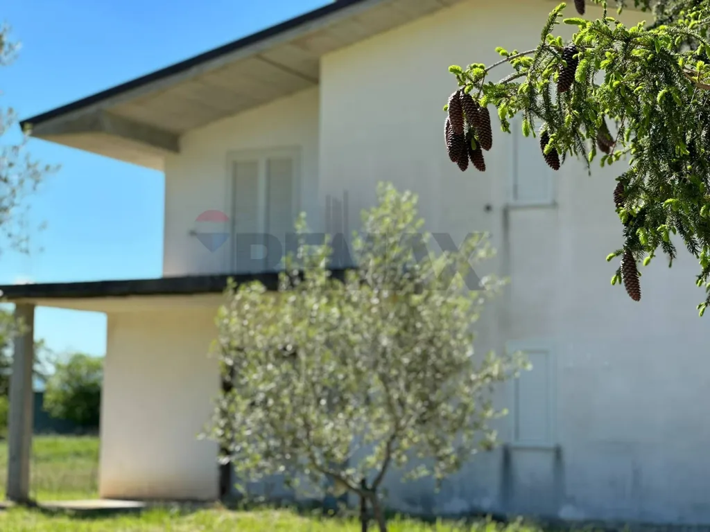 Esterno - Customisable House with Balcony in Rocchetta a Volturno